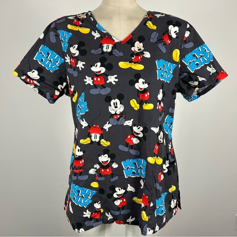 💕 Disney Mickey Mouse scrub top M